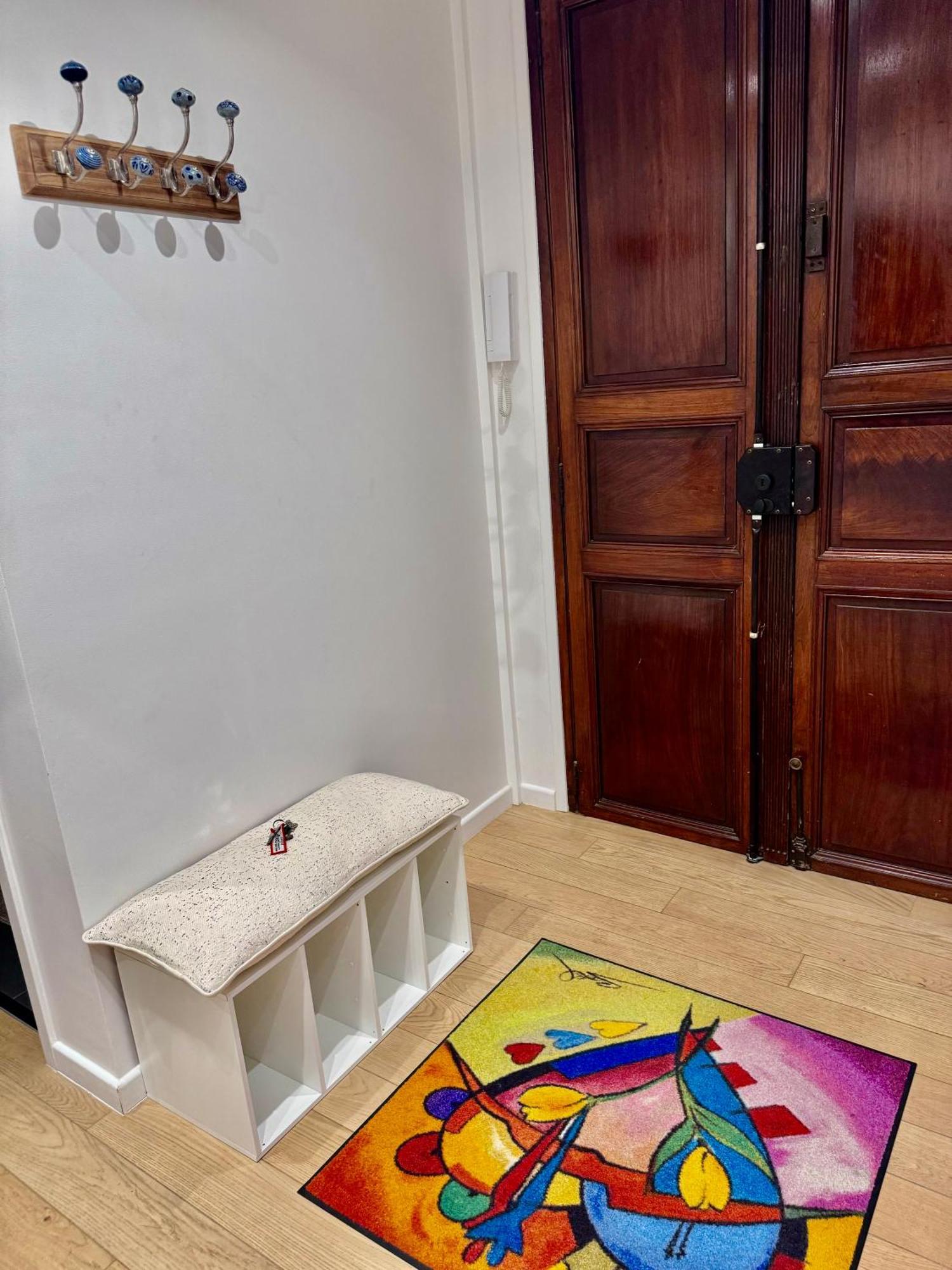 Vieil Antibes Apartment With Ac 320M From Beach Bagian luar foto